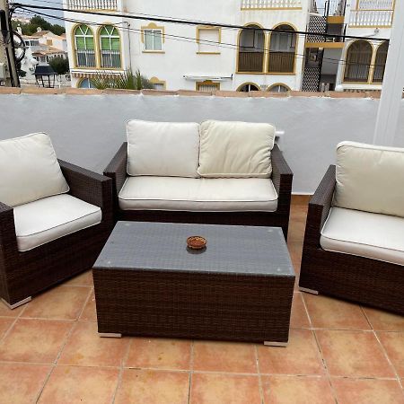 Ferienwohnung Casa Micha Torrevieja Exterior foto